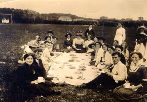 group having picnic