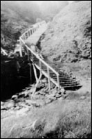 Escalier permettant de monter du Neck