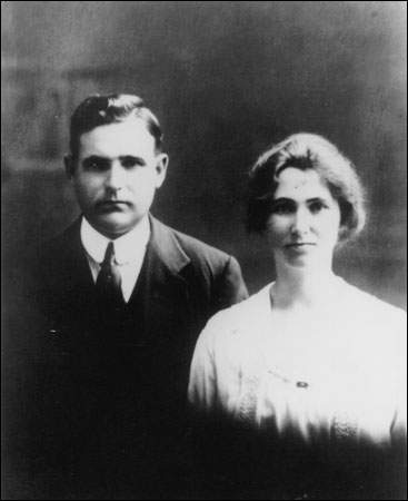 Hedley Wareham and wife Mary (Bailey)