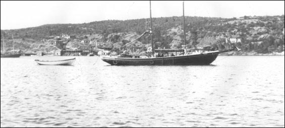 Schooner owned by William King at Deer Harbour