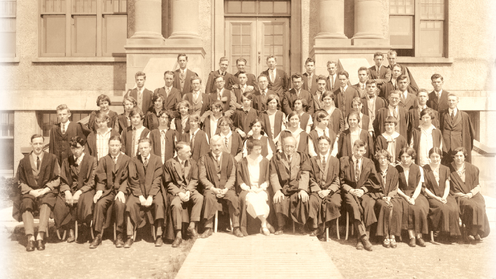 Class photograph of the first students and faculty of Memorial University College