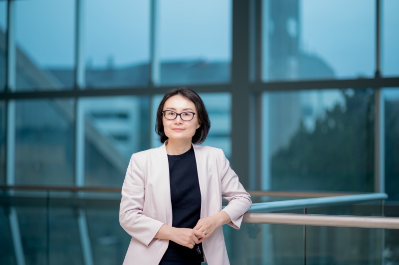 Dr. Helen Zhang