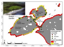 Estimates of archaeological site vulnerability overlaid onto general coastal vulnerability map for Port au Choix. Inset shows Phillips Garden archaeological site.