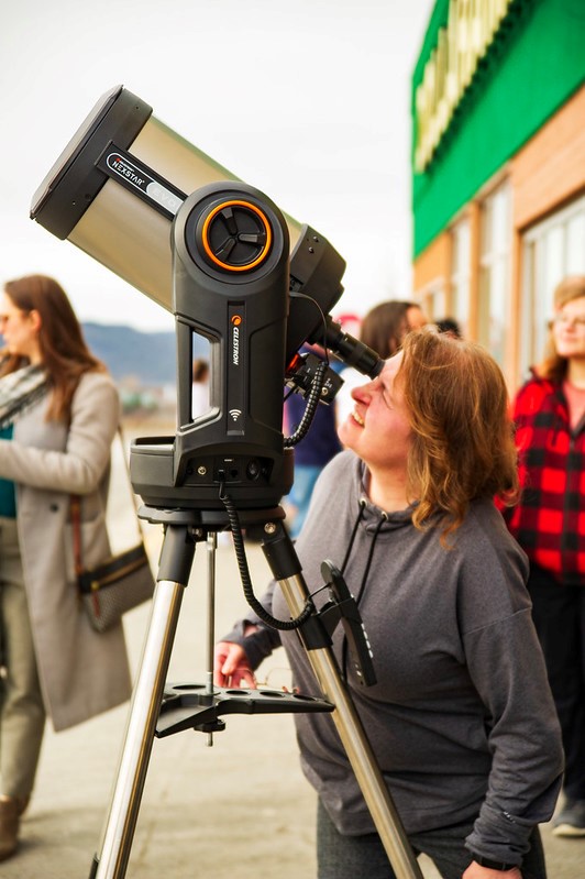 The Grenfell observatory provided a telescope for anyone who didn't have protective glasses.