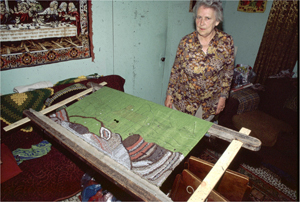 Queenie Maloney from Bay Bulls and her mat frame. Credit: Gerald Pocius