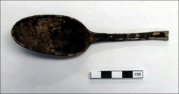 Metal spoon from House 3 at Indian Harbour