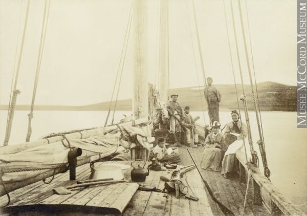 Anglohuskylass and crew, La Double Mare, Labrador, NL, about 1885 Anglohuskylass and crew, La Double Mare, Labrador, NL, about 1885