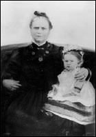 Mary Ann (Gilbert) Hann et sa nièce Jessie Beatrice Gilbert