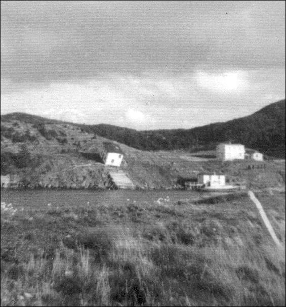 Leonard and Stella Hanlon House being moved from Bar Haven to Southern Harbour, Placentia Bay