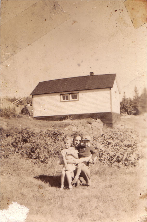 House of Joseph Budgell, (pictured) Walter Budgell, Floss and Alex budgell, Wild Cove