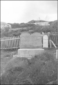 Pierre tombale d'Eli et Selina Rogers, cimetière anglican de Fair Island
