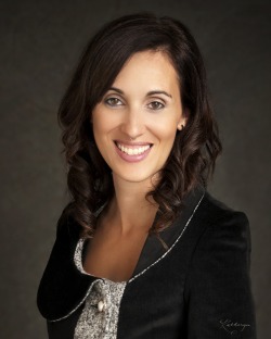 Dr. Ashlee Cunsolo